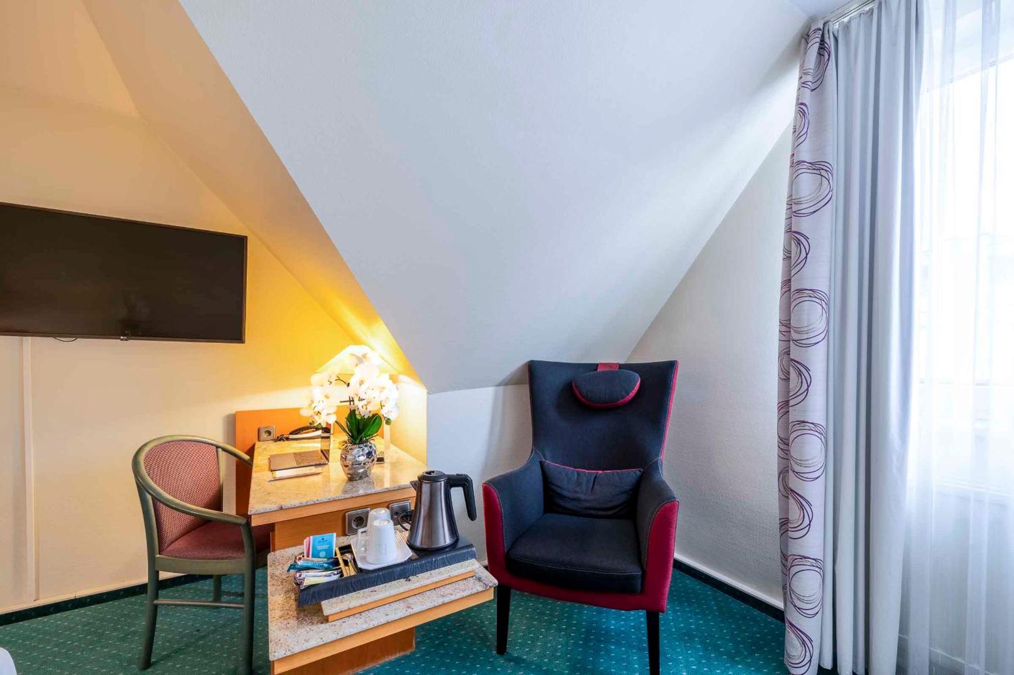 Plaza Inn Blankenburg Ditzingen, Sure Hotel Collection Ngoại thất bức ảnh